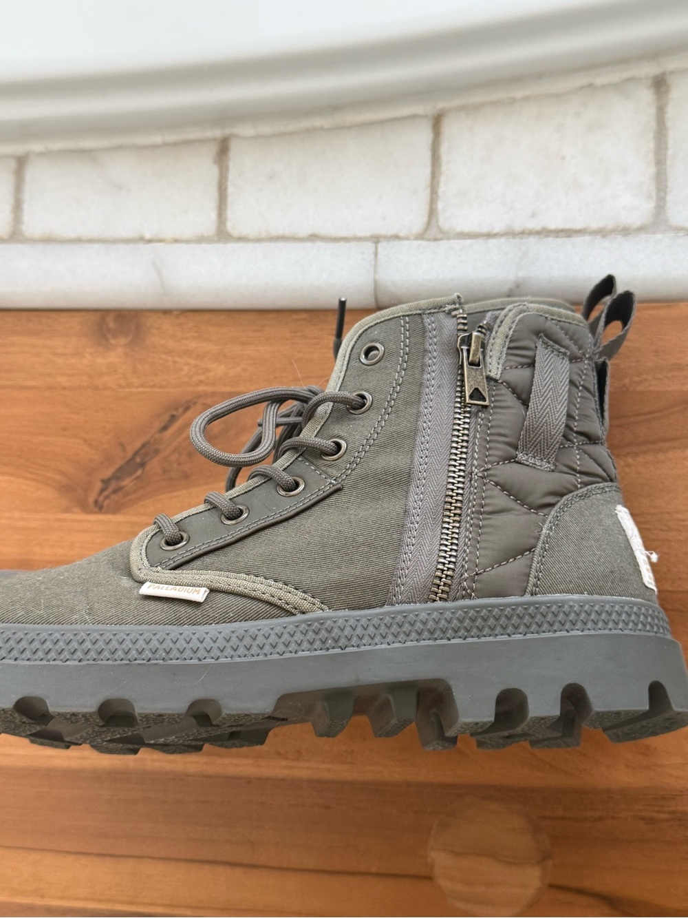Palladium Men's Olive Green Canvas Combat Boot Size  9.5 - Picture 2 of 7